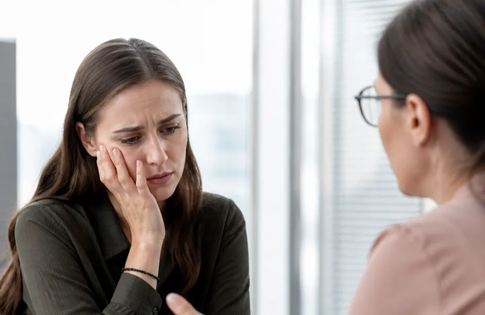 Why Your Brain Treats Feedback Like a Threat